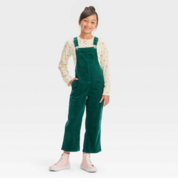 Cat & Jack Other - Cat & Jack Girls' Corduroy Overalls Wide Leg Forest Green